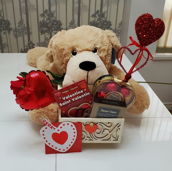 Valentine's gift dog - Picture 2 of 9